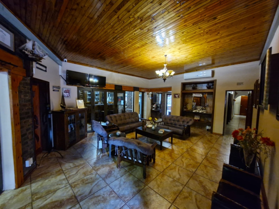 10 Bedroom Property for Sale in Kathu Northern Cape